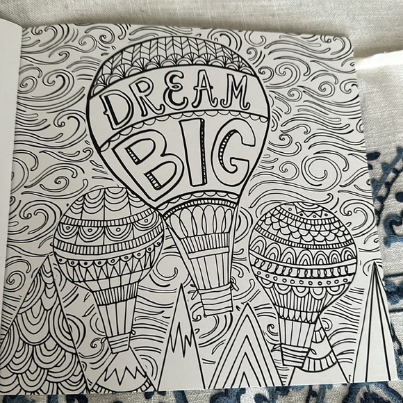 Joyful Inspirations artist coloring book 31 stress relieving designs - Picture 14 of 16